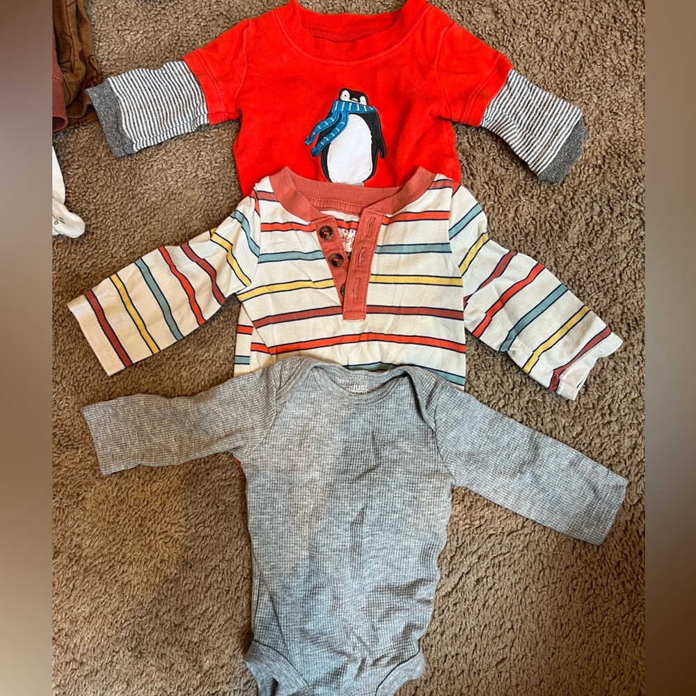 Long sleeve onesies NB newborn